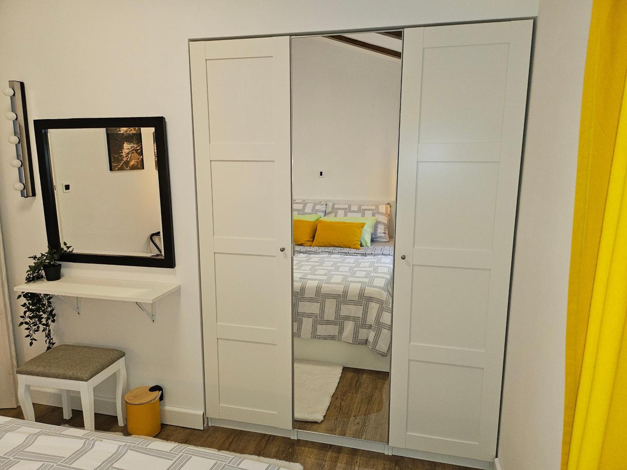 Apartman Pojine Gabonjin ภายนอก รูปภาพ