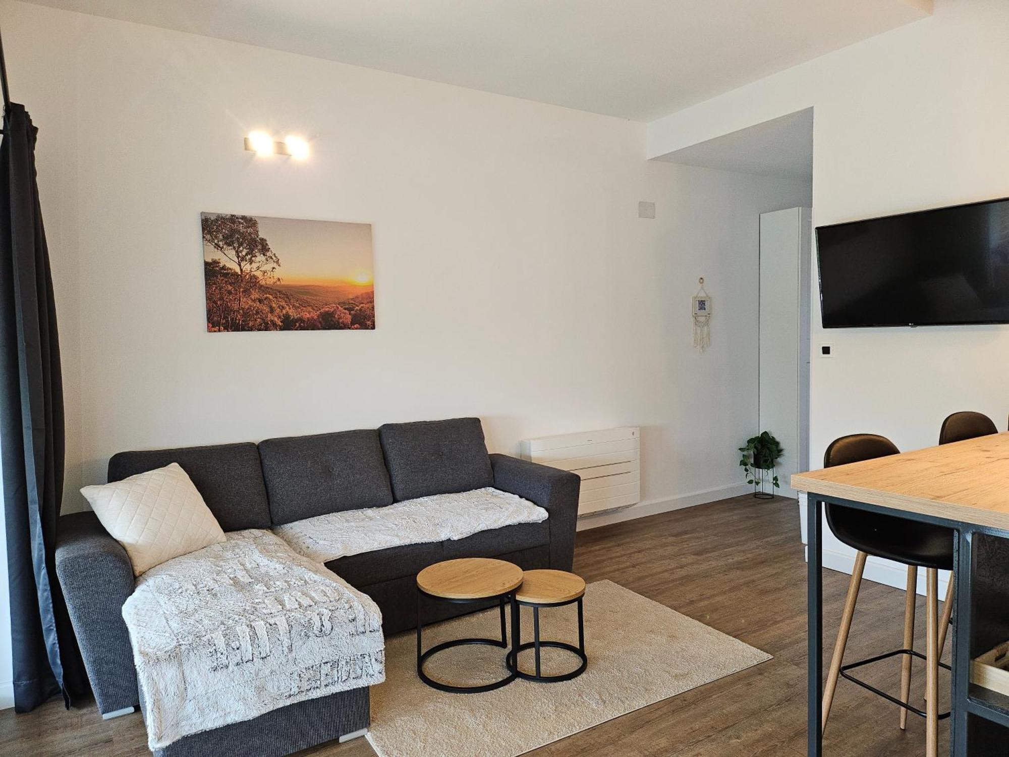 Apartman Pojine Gabonjin ภายนอก รูปภาพ