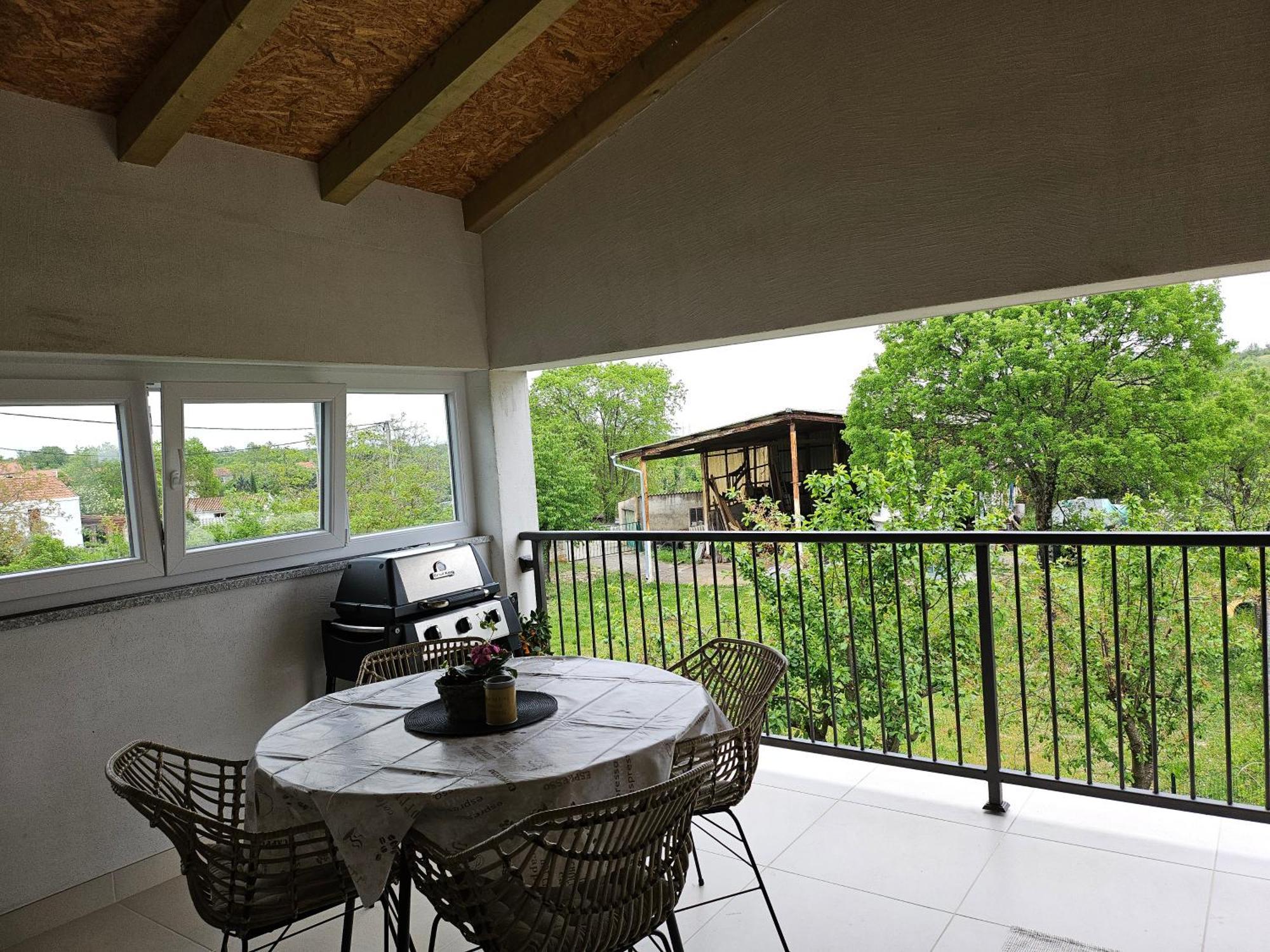 Apartman Pojine Gabonjin ภายนอก รูปภาพ